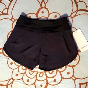 NWT Lululemon speed up short